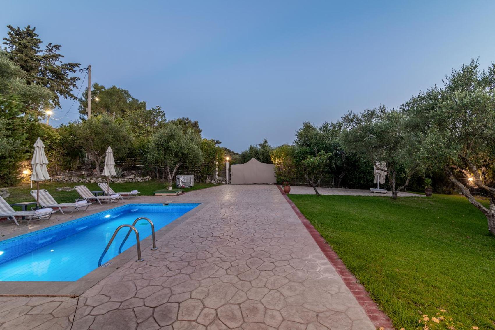 Planos Villa Extérieur photo
