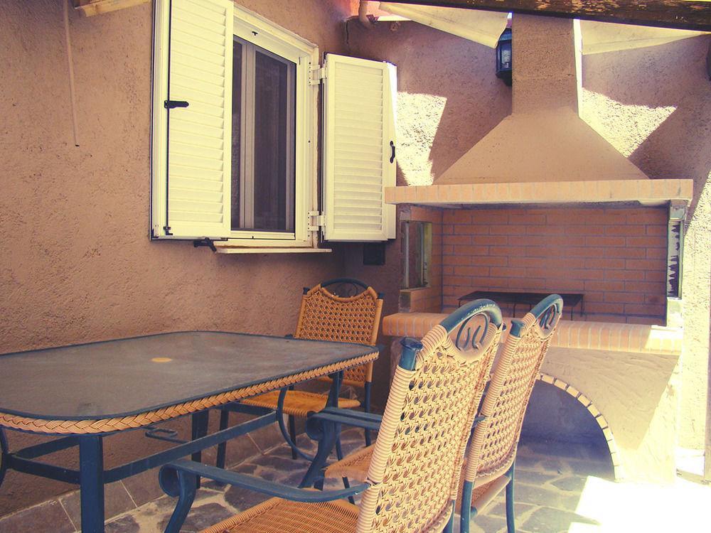 Planos Villa Extérieur photo