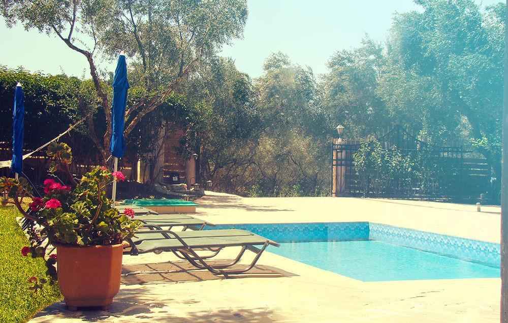 Planos Villa Extérieur photo