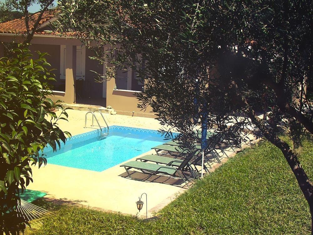 Planos Villa Extérieur photo